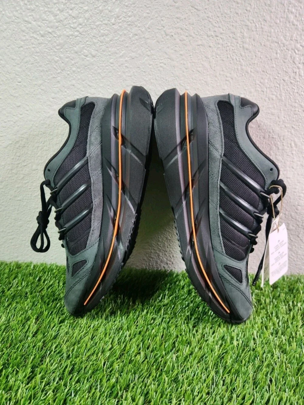 Adidas Adistar HRMY Carbon Black Crew Mens JQ8745 NEW Size Men 8.5